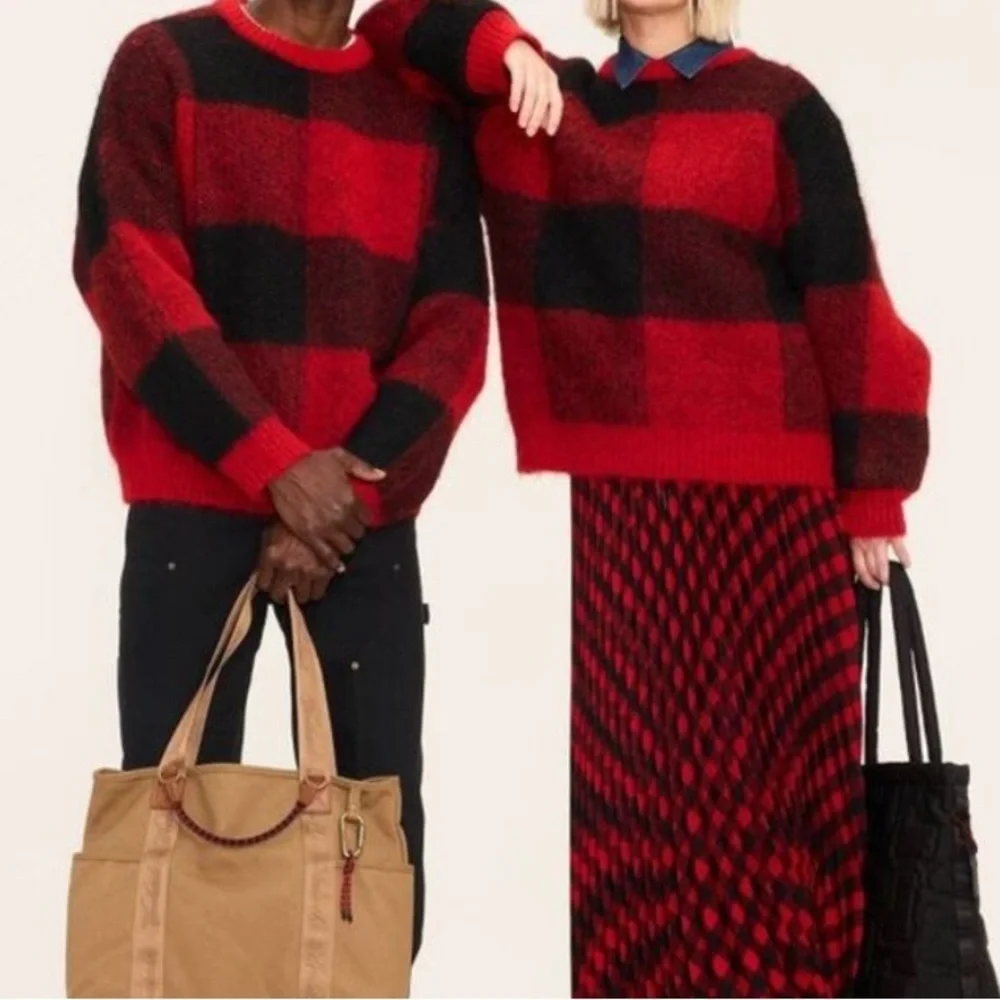 NWT Woolrich x Target Adult Buffalo Plaid Fuzzy Sweater Red Black Sz M (W L/XL)